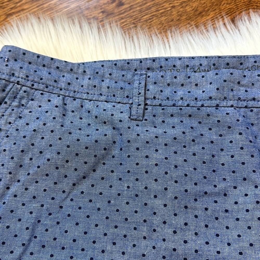 Talbots Chambray Polka Dot Girlfriend Short - Picture 4 of 6